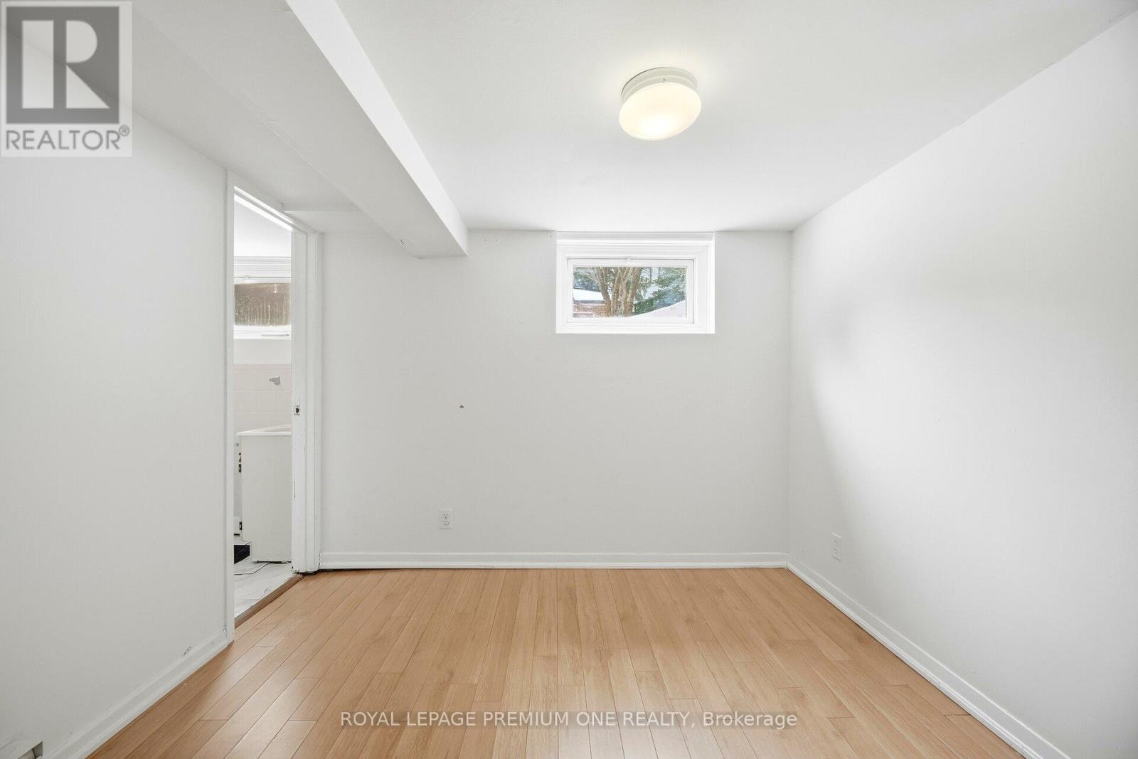61 Methuen Avenue, Toronto, Ontario  M6S 1Z7 - Photo 31 - W12790002