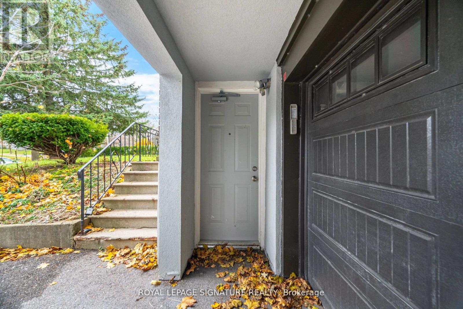 406 Tamarack Drive, Waterloo, Ontario  N2L 4G6 - Photo 37 - X12789974