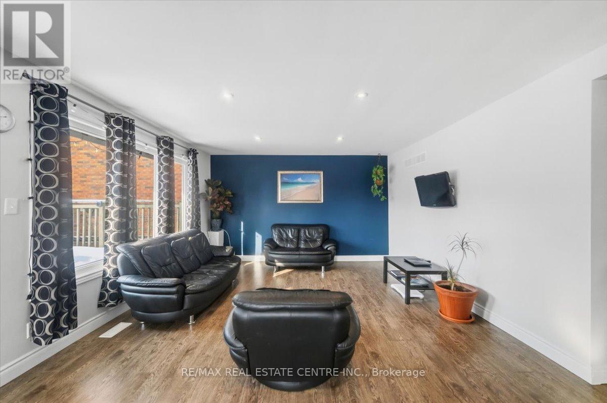 1548 King Street E, Hamilton, Ontario  L8K 1S9 - Photo 12 - X12789996