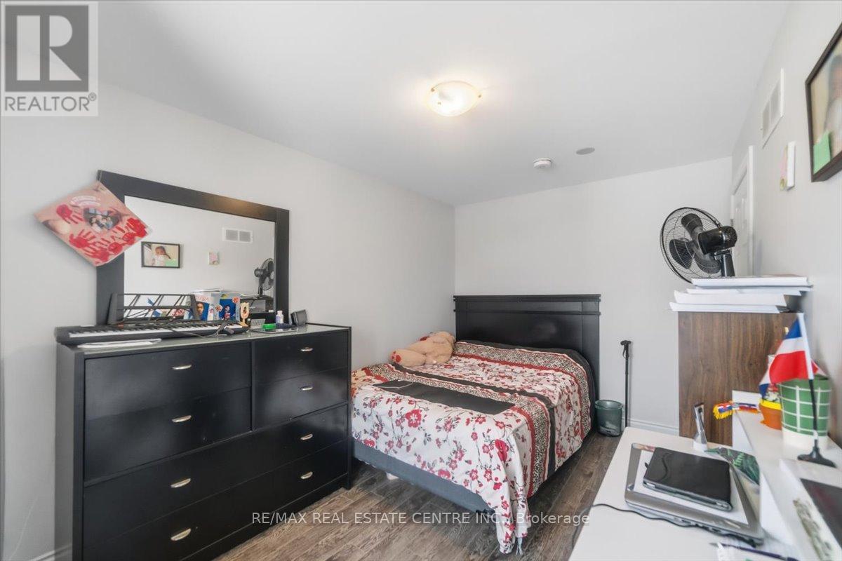 1548 King Street E, Hamilton, Ontario  L8K 1S9 - Photo 27 - X12789996