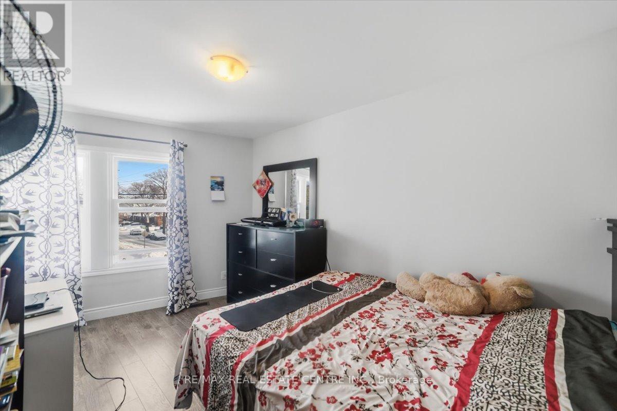 1548 King Street E, Hamilton, Ontario  L8K 1S9 - Photo 28 - X12789996