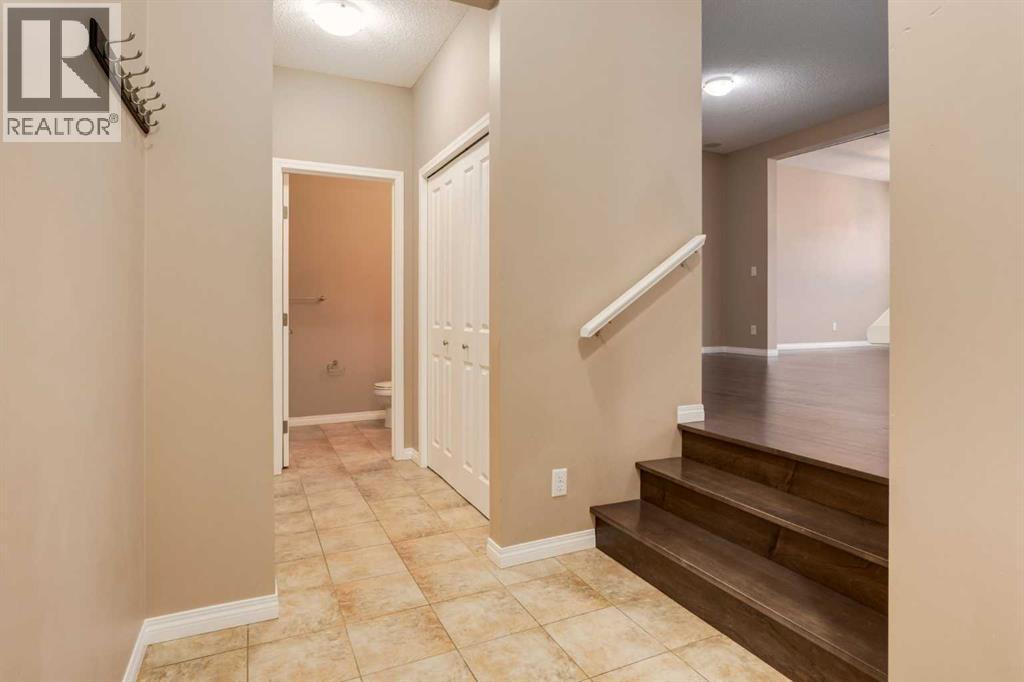 301 Auburn Meadows Boulevard Se, Calgary, Alberta  T3M 2E5 - Photo 2 - A2285243