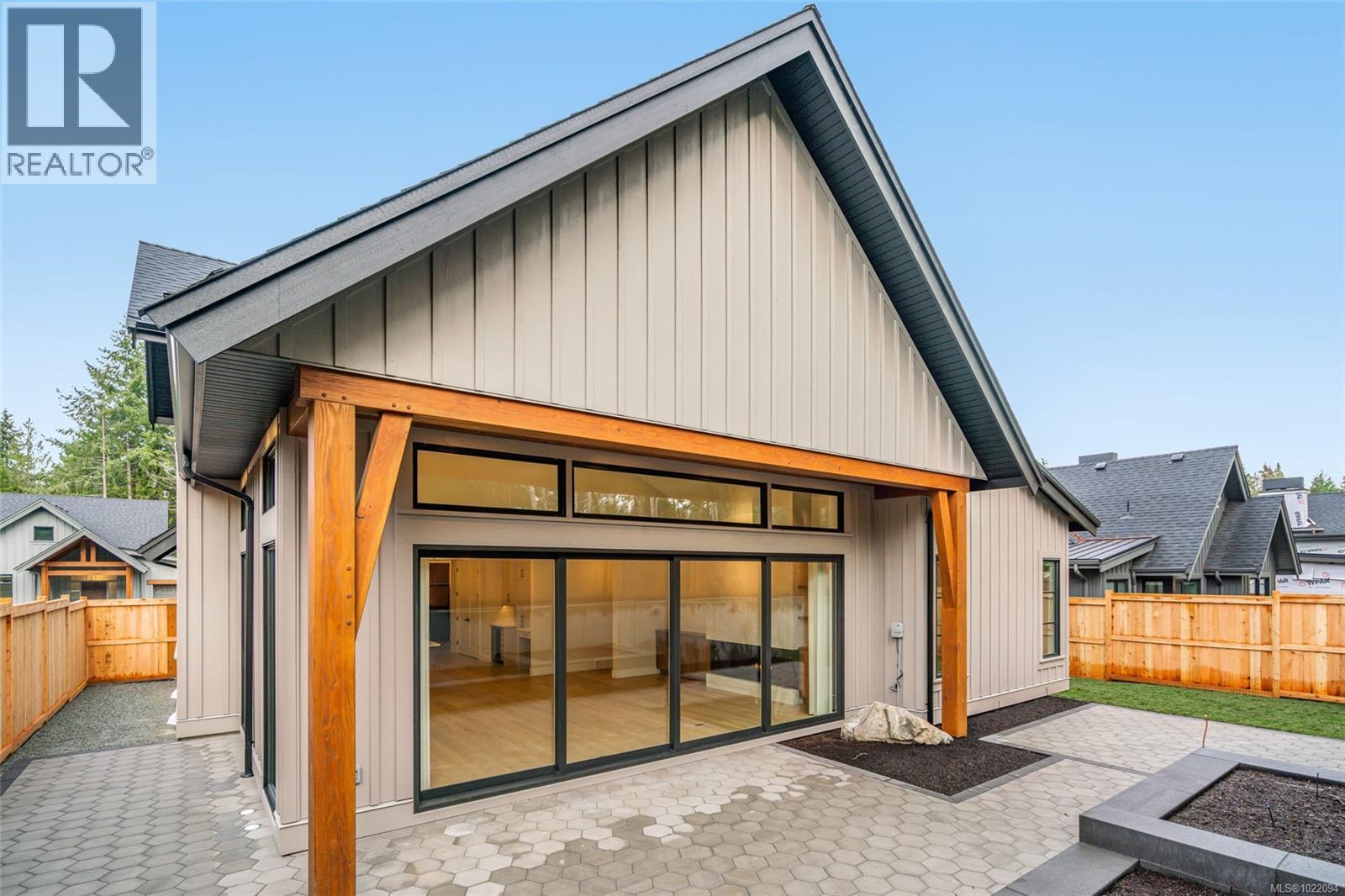 549 Hole-In-One Dr, Qualicum Beach, British Columbia  V9K 0B9 - Photo 13 - 1022094