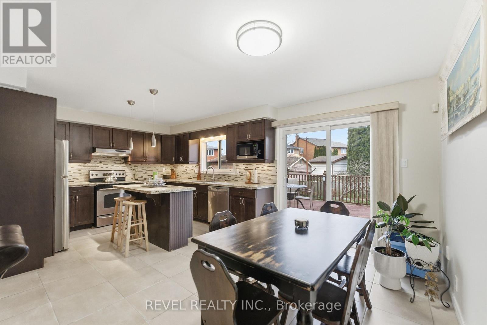 34 Haskins Court, Hamilton, Ontario  L8K 6R1 - Photo 12 - X12785826