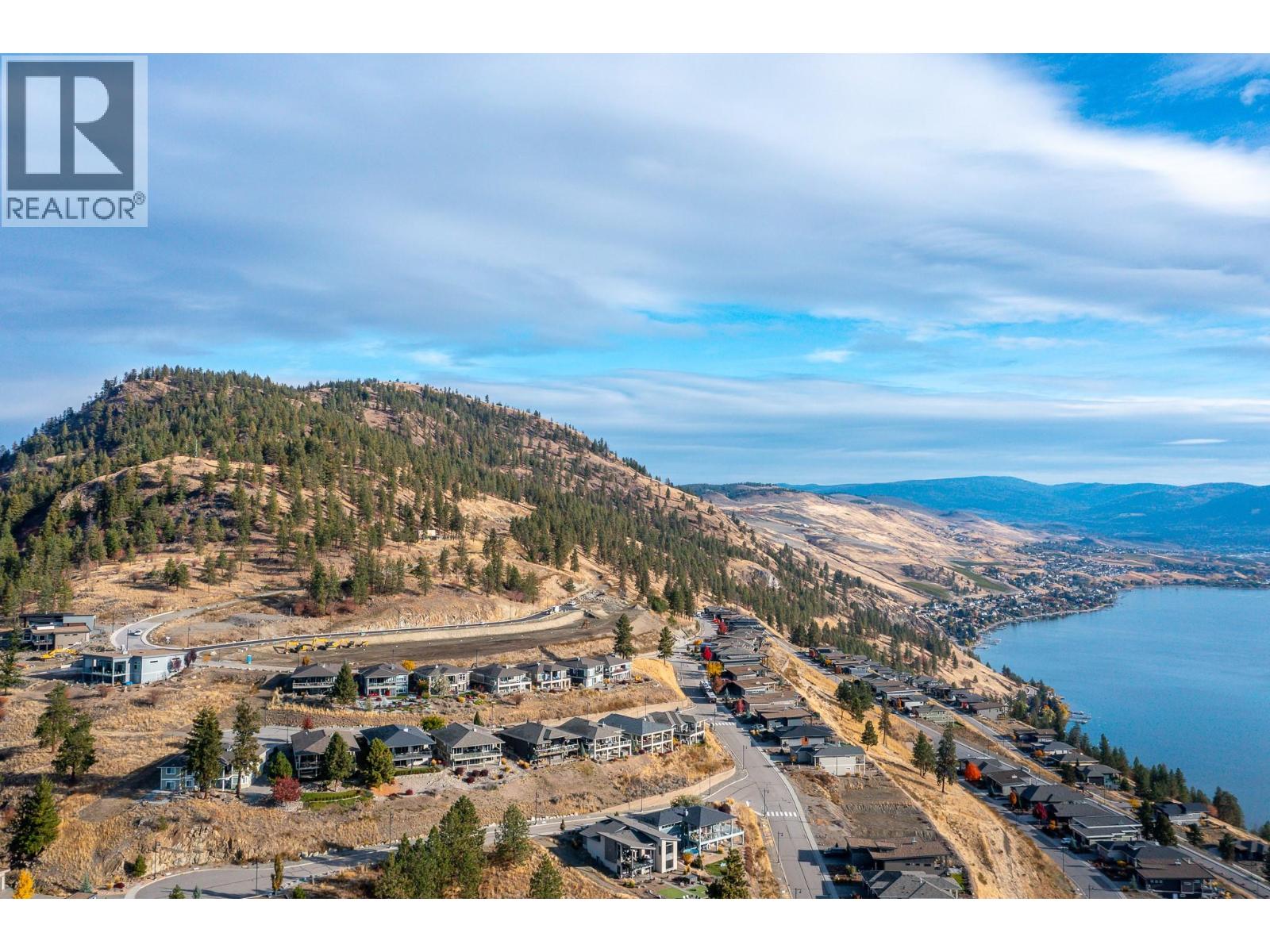 9240 Morning Glory Place, Vernon, British Columbia  V1H 0B6 - Photo 11 - 10375642