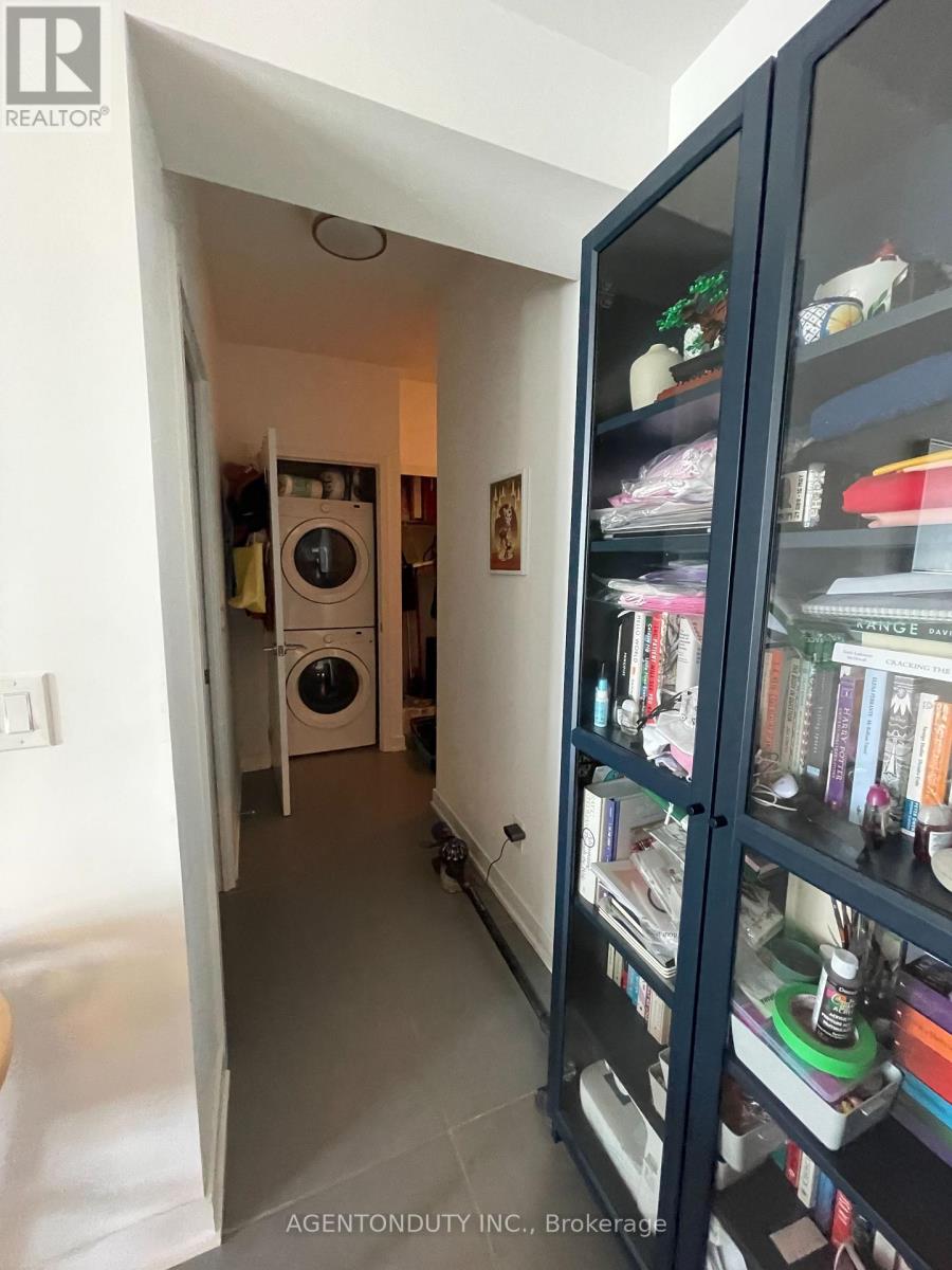 1301 - 1 Market Street, Toronto, Ontario  M5E 0A2 - Photo 19 - C12790022