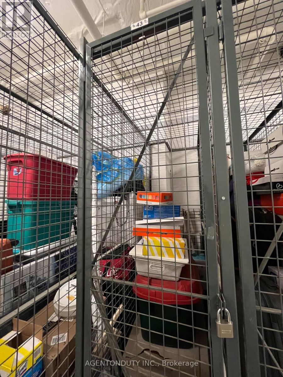 1301 - 1 Market Street, Toronto, Ontario  M5E 0A2 - Photo 27 - C12790022