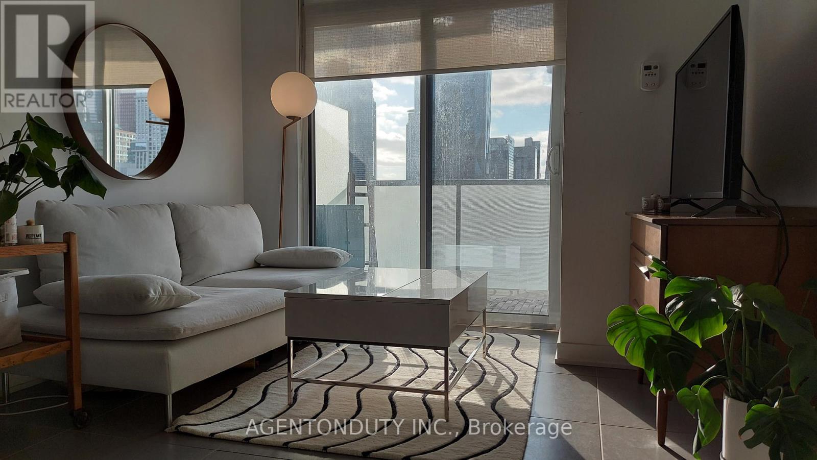 1301 - 1 Market Street, Toronto, Ontario  M5E 0A2 - Photo 7 - C12790022