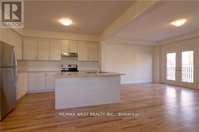 118 Emily Anna Street, Vaughan, Ontario  L4H 3H6 - Photo 5 - N12790024