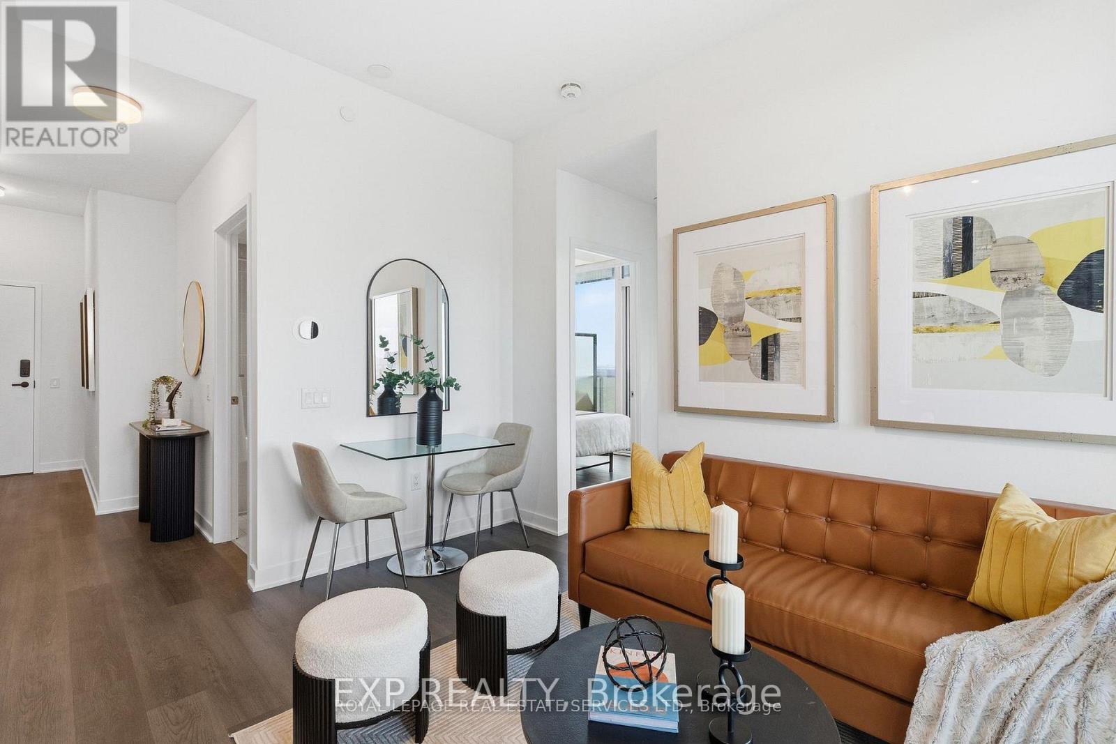 1811 - 3900 Confederation Parkway, Mississauga, Ontario  L5B 0M3 - Photo 12 - W12790016