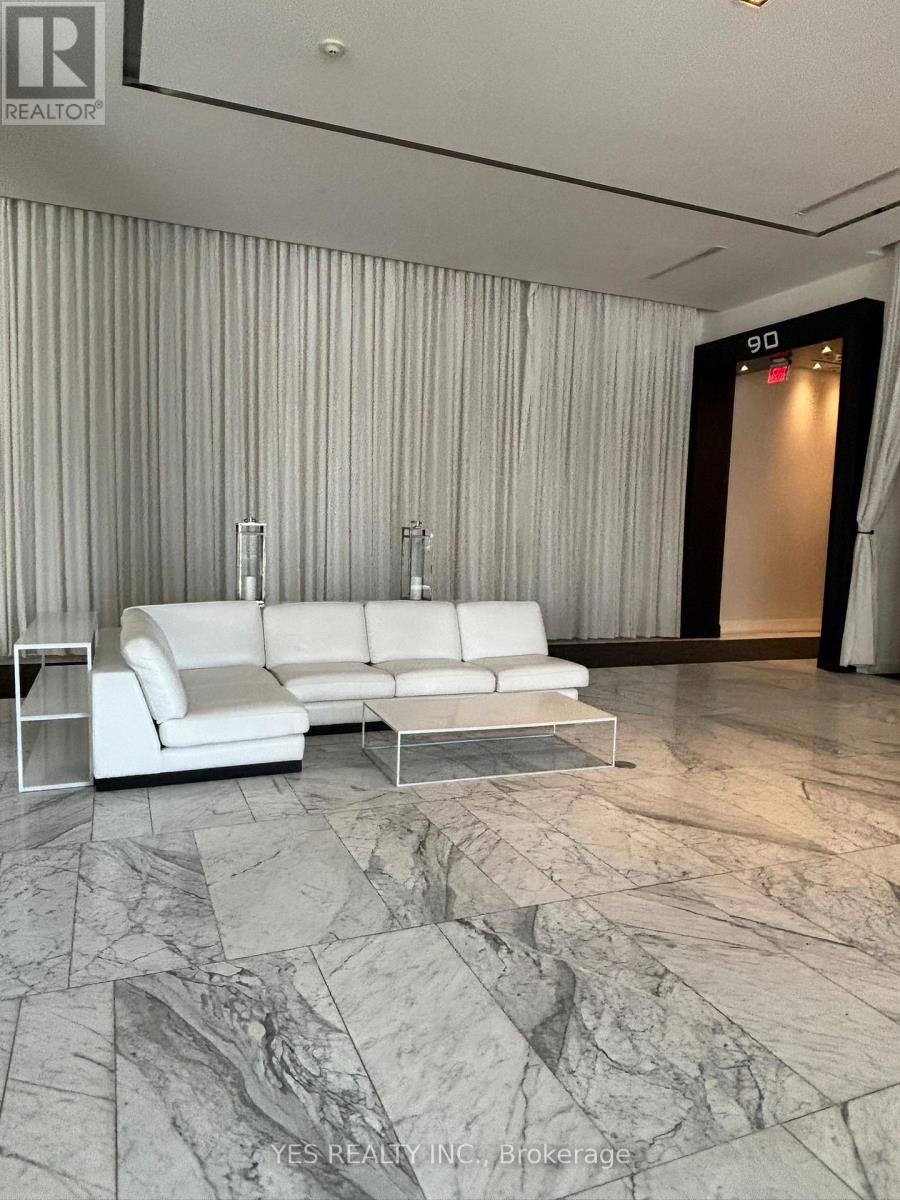 90 Parklawn Road W, Toronto, Ontario  M8Y 0B6 - Photo 10 - W12790020