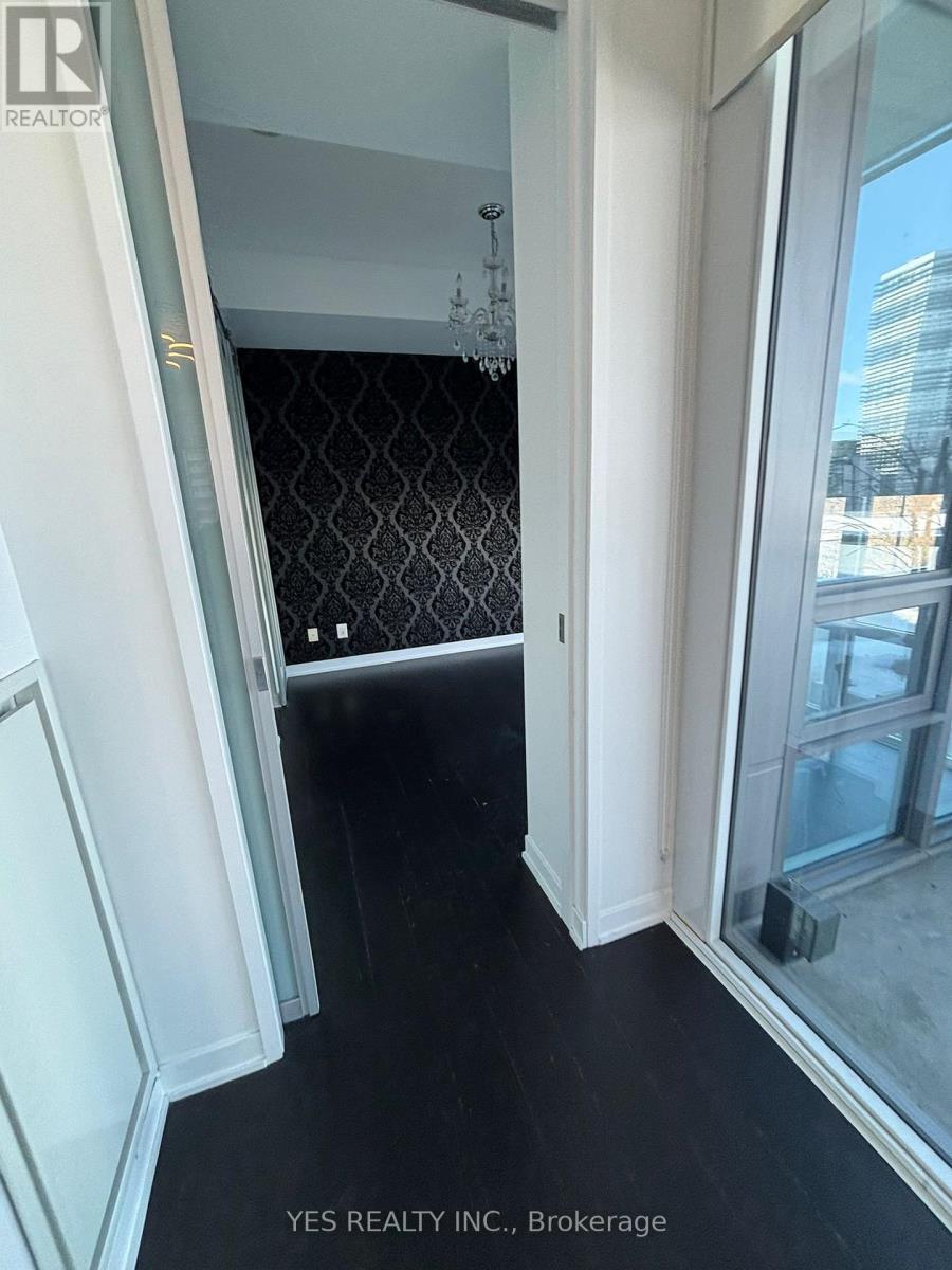 90 Parklawn Road W, Toronto, Ontario  M8Y 0B6 - Photo 35 - W12790020