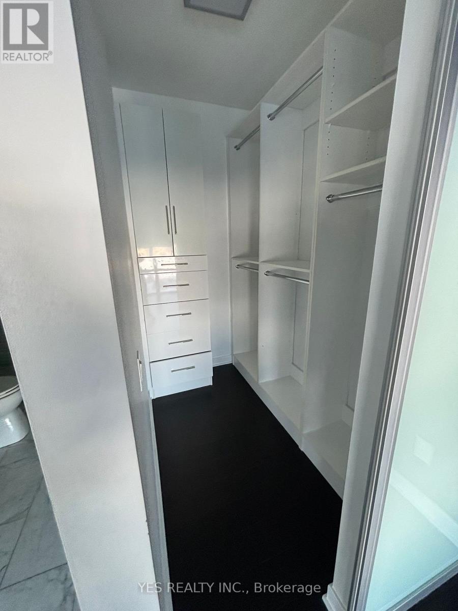 90 Parklawn Road W, Toronto, Ontario  M8Y 0B6 - Photo 37 - W12790020