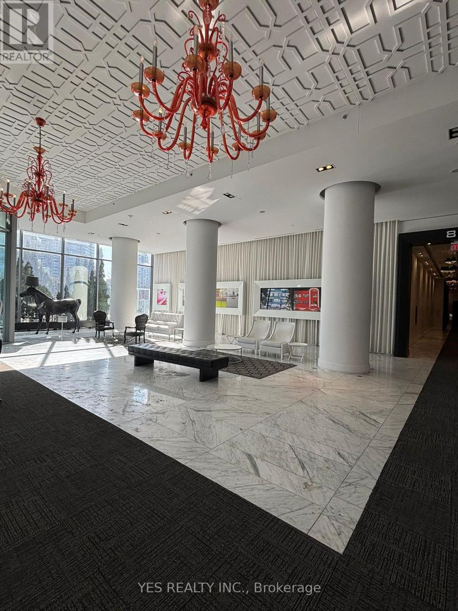 90 Parklawn Road W, Toronto, Ontario  M8Y 0B6 - Photo 7 - W12790020