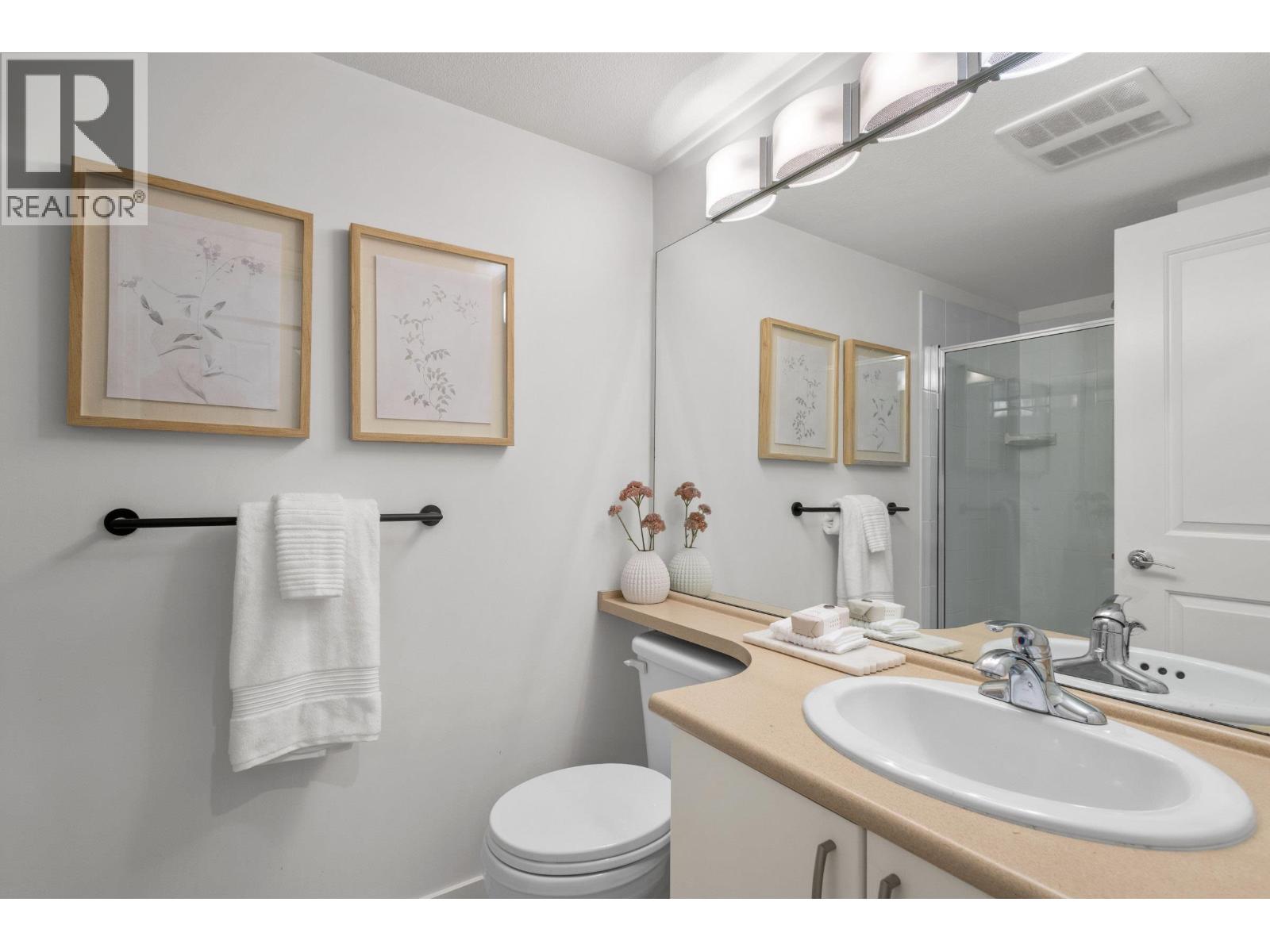 201 200 Klahanie Drive, Port Moody, British Columbia  V3H 5K7 - Photo 18 - R3085606