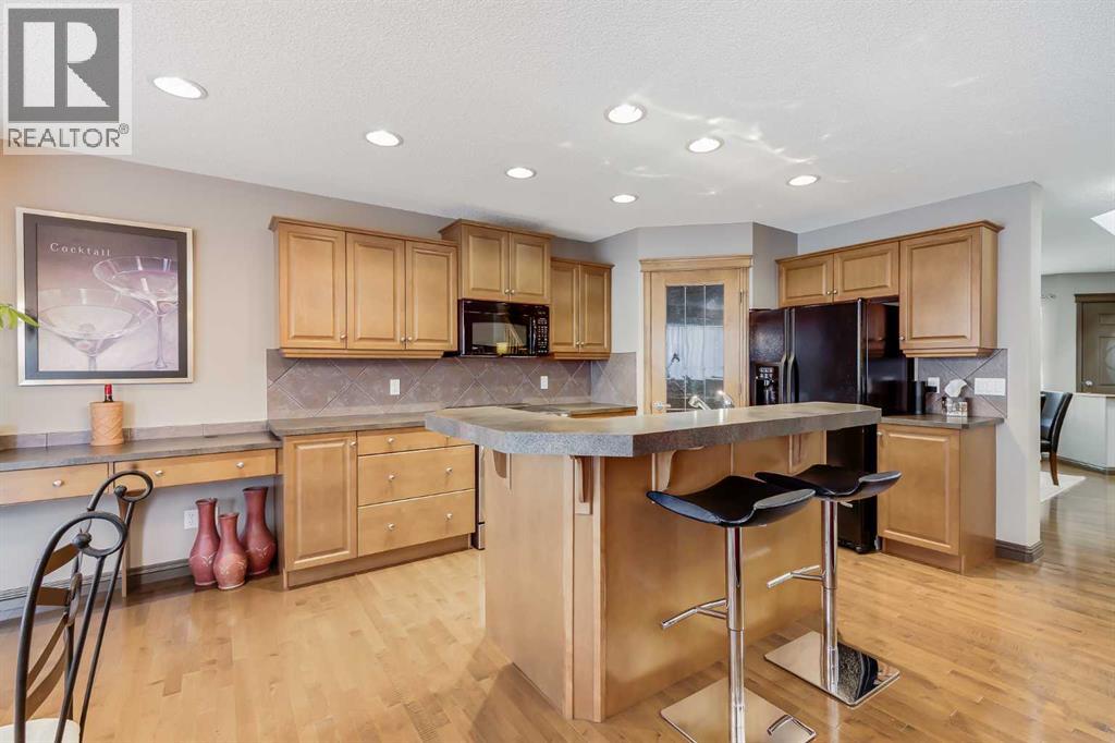 29 Cranleigh Way Se, Calgary, Alberta  T3M 1G5 - Photo 9 - A2284954