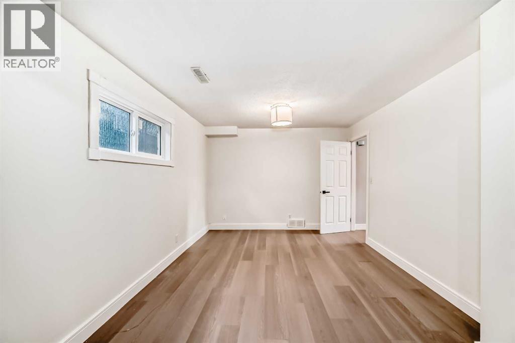 305 Lakeside Greens Crescent, Chestermere, Alberta  T1X 1C3 - Photo 26 - A2286480