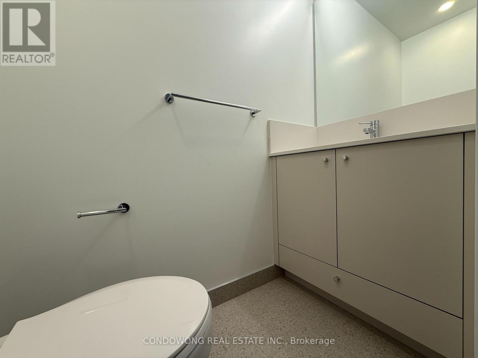 536 - 30 Dreamers Way, Toronto, Ontario  M5A 0Y7 - Photo 5 - C12777108