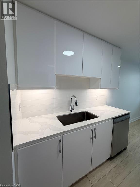 15 Kappele Circle Unit# 19, Stratford, Ontario  N5A 5M1 - Photo 4 - 40805289