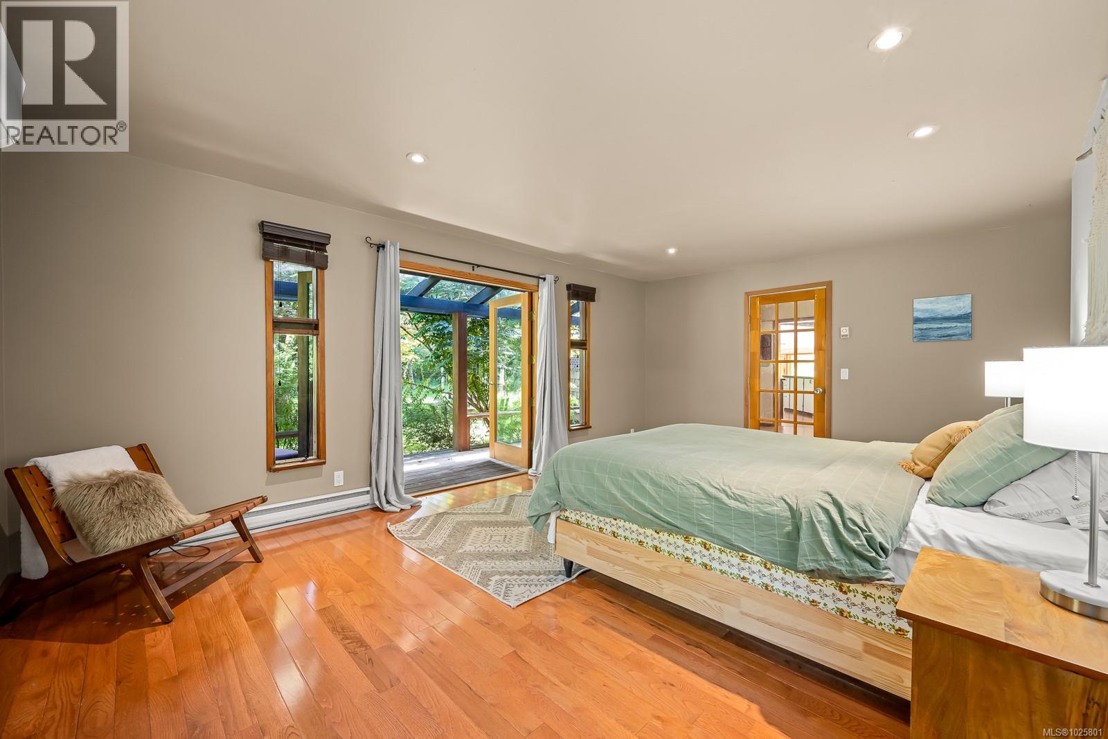 1885 Central Rd, Hornby Island, British Columbia  V0R 1Z0 - Photo 61 - 1025801