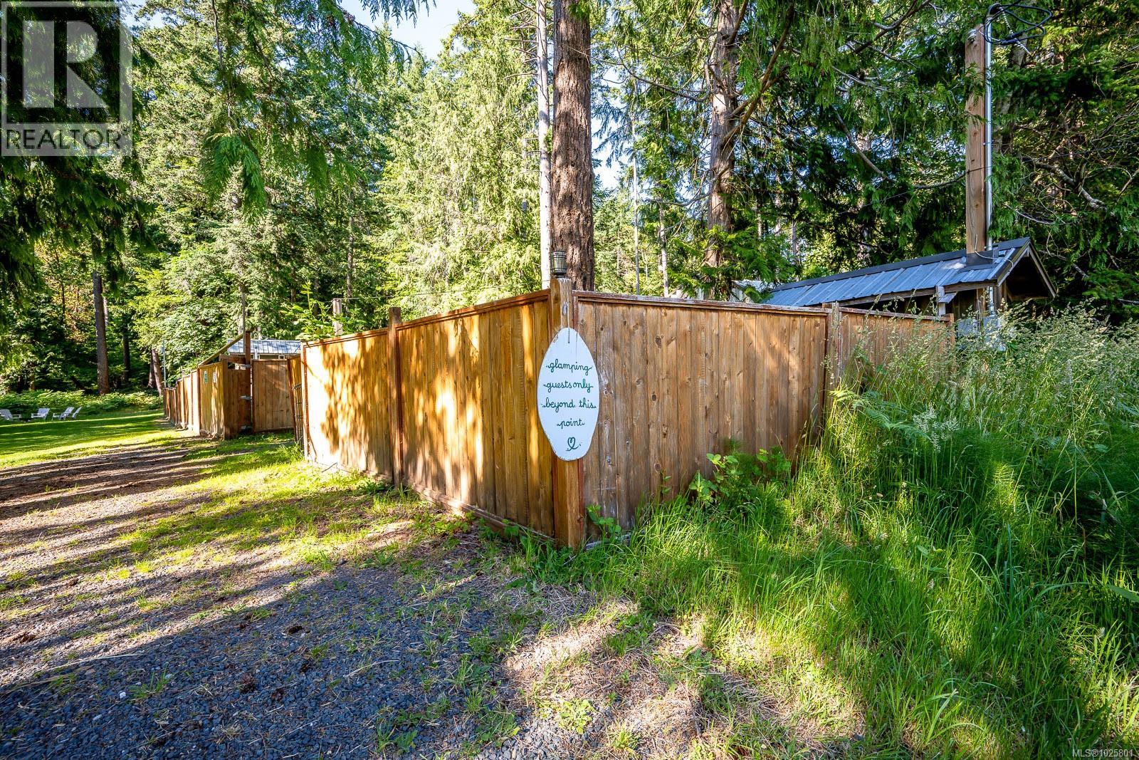 1885 Central Rd, Hornby Island, British Columbia  V0R 1Z0 - Photo 77 - 1025801