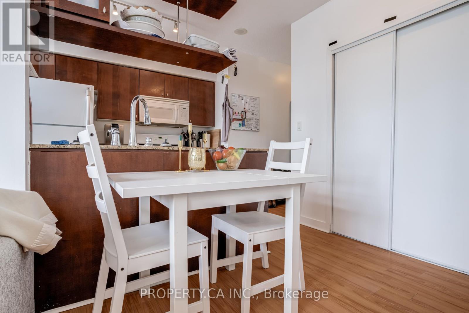 1703 - 35 Mariner Terrace, Toronto, Ontario  M5V 3V9 - Photo 13 - C12790086