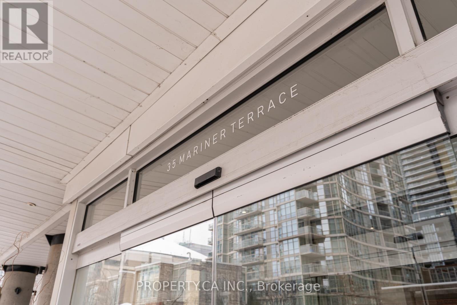 1703 - 35 Mariner Terrace, Toronto, Ontario  M5V 3V9 - Photo 4 - C12790086