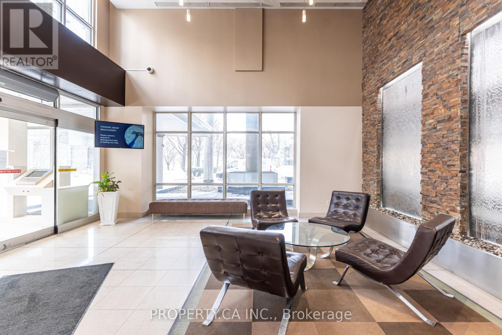 1703 - 35 Mariner Terrace, Toronto, Ontario  M5V 3V9 - Photo 5 - C12790086