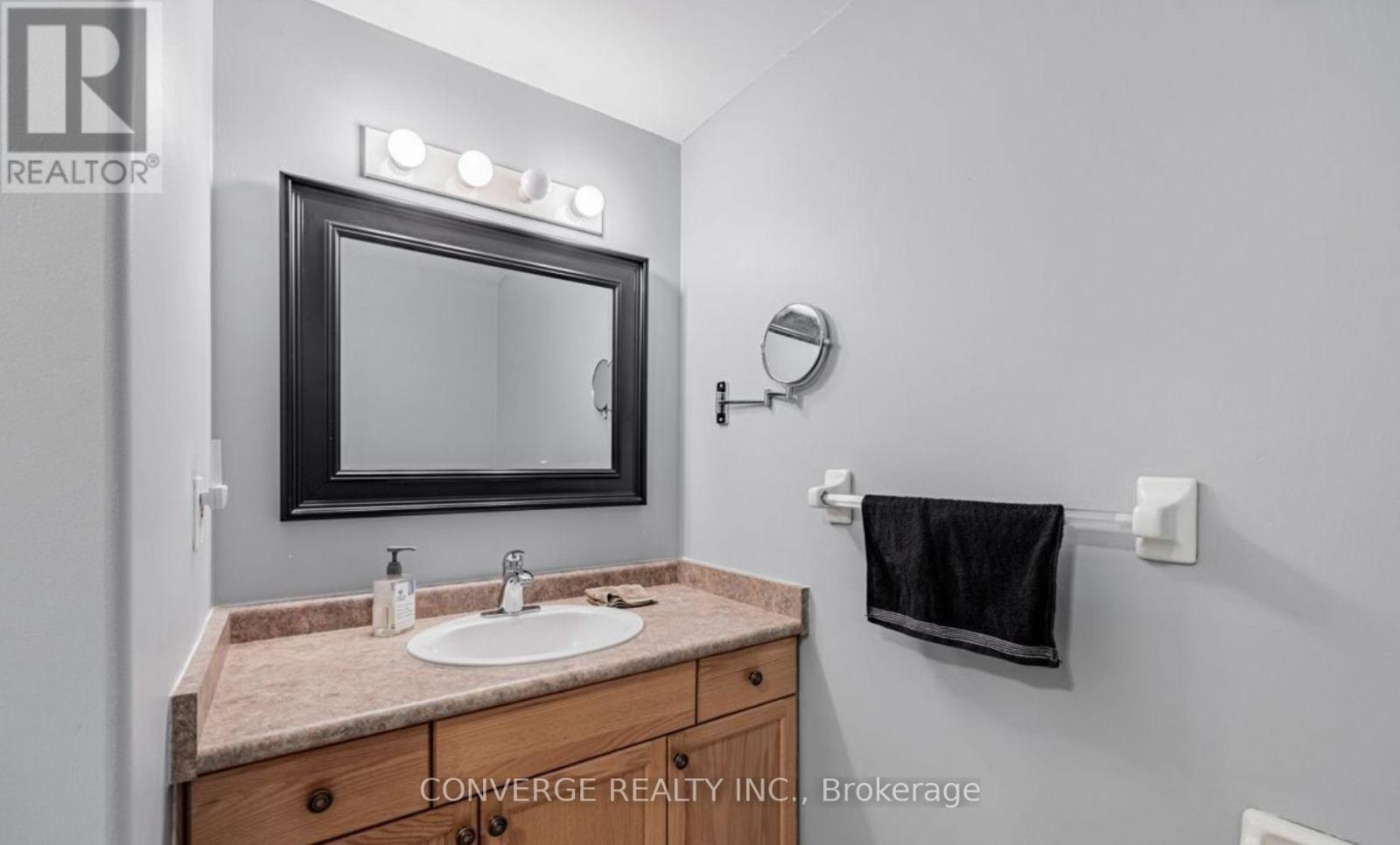 60 Shephard Avenue, New Tecumseth, Ontario  L9R 2G3 - Photo 13 - N12790070