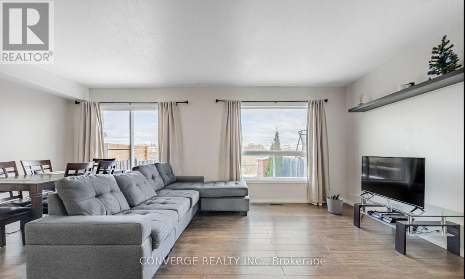 60 Shephard Avenue, New Tecumseth, Ontario  L9R 2G3 - Photo 9 - N12790070