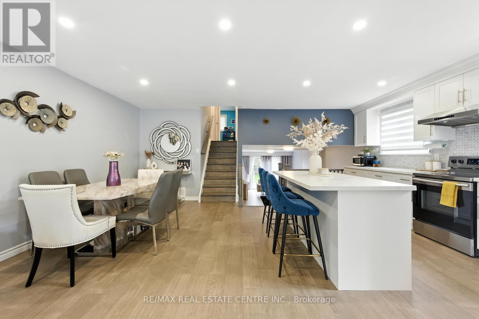 6423 Chaumont Crescent, Mississauga, Ontario  L5N 2M7 - Photo 13 - W12790052