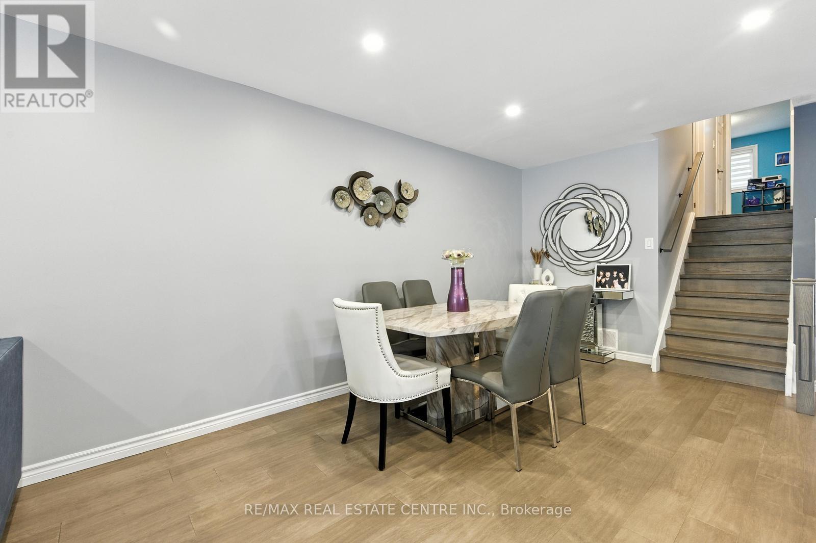 6423 Chaumont Crescent, Mississauga, Ontario  L5N 2M7 - Photo 14 - W12790052