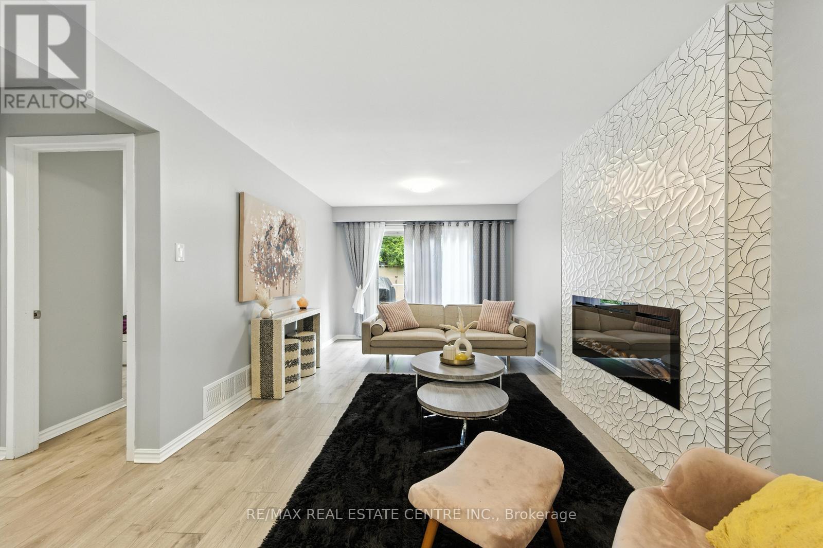 6423 Chaumont Crescent, Mississauga, Ontario  L5N 2M7 - Photo 27 - W12790052