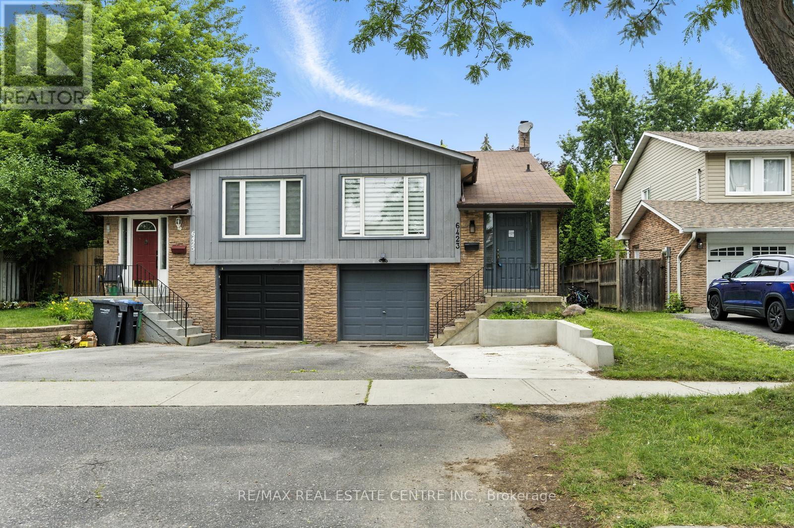 6423 Chaumont Crescent, Mississauga, Ontario  L5N 2M7 - Photo 3 - W12790052