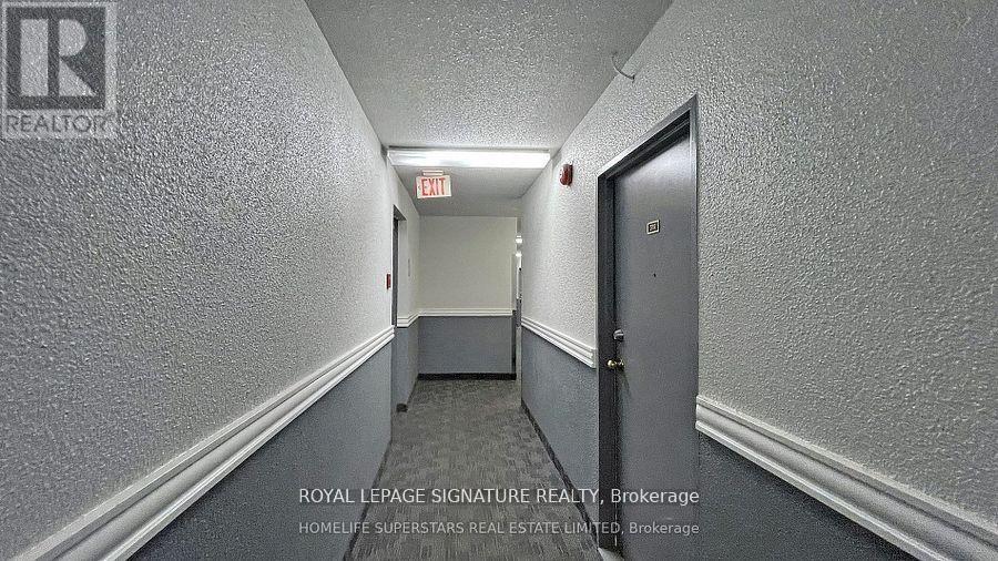 319 - 1455 Williamsport Drive, Mississauga, Ontario  L4X 2T5 - Photo 6 - W12790054