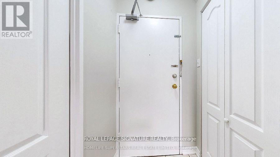 319 - 1455 Williamsport Drive, Mississauga, Ontario  L4X 2T5 - Photo 8 - W12790054