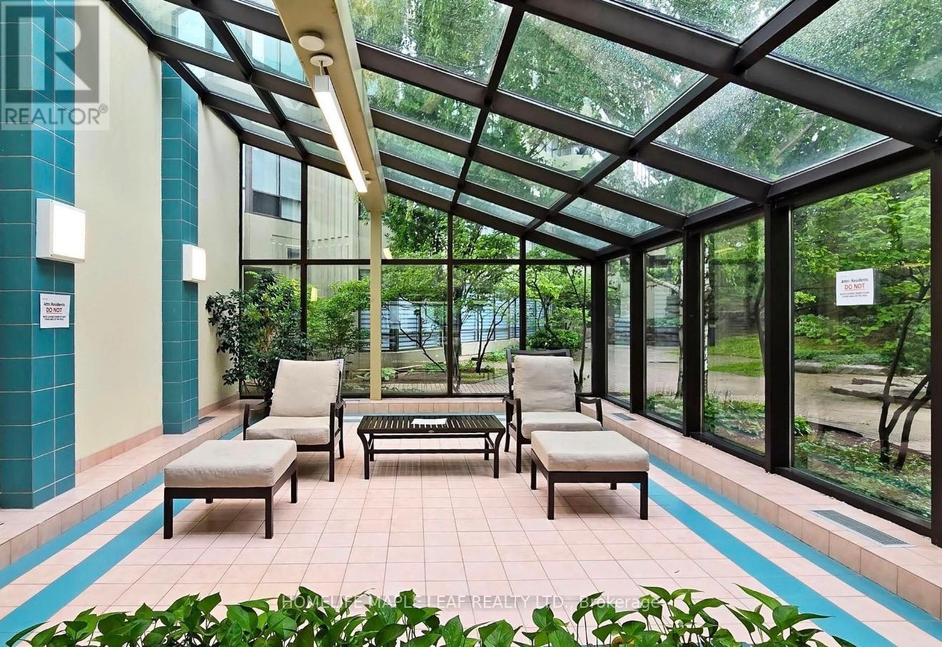 407 - 24 Hanover Road, Brampton, Ontario  L6S 5K8 - Photo 25 - W12790066