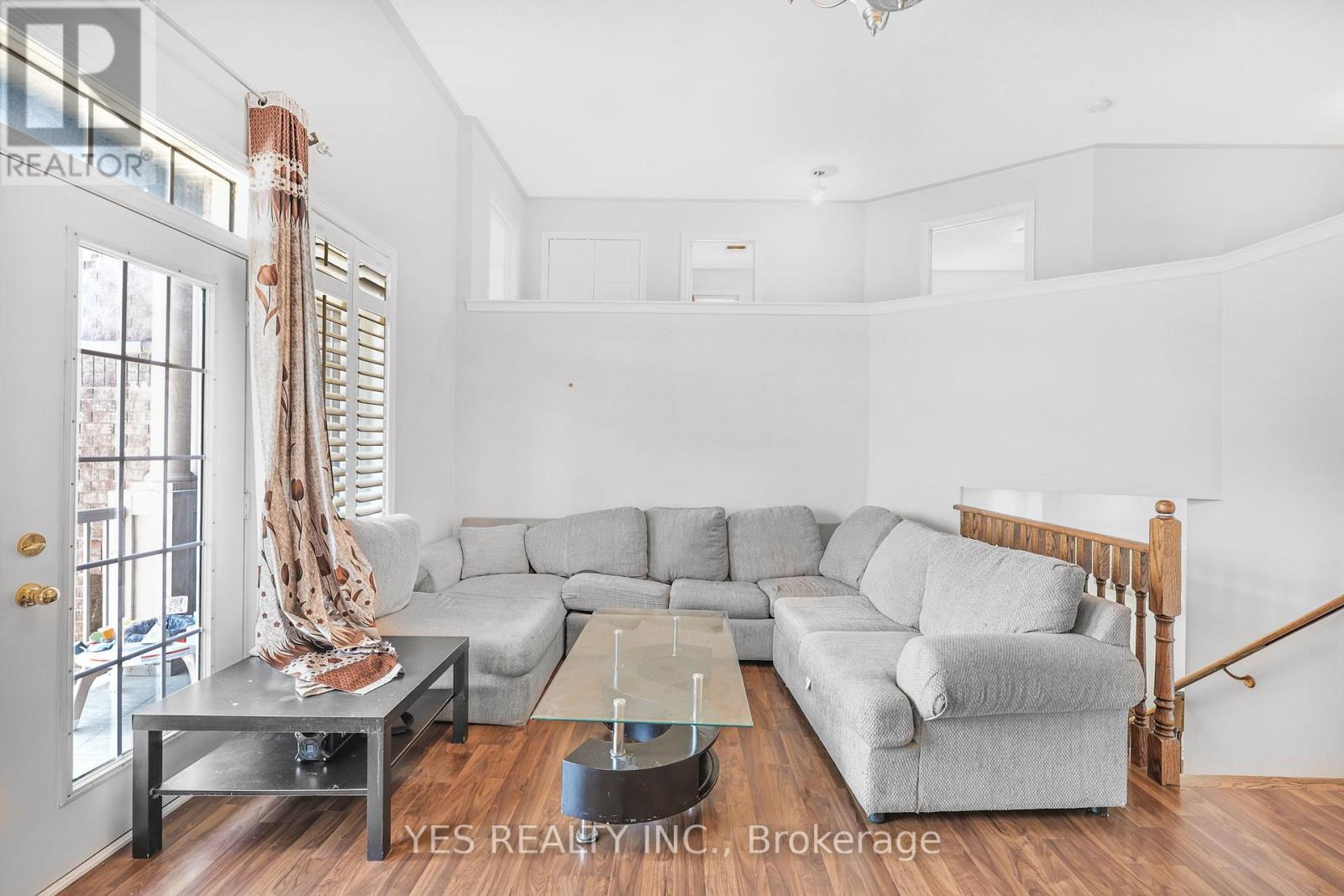 49 Sleightholme Crescent, Brampton, Ontario  L6P 3E8 - Photo 11 - W12790076