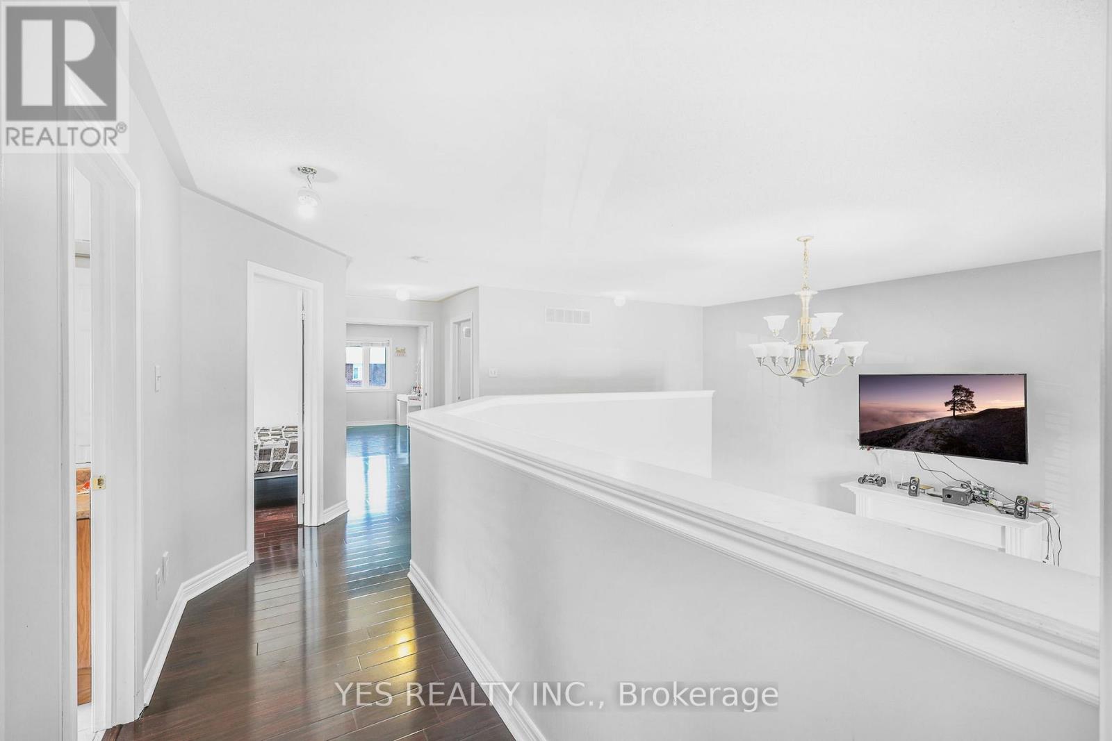 49 Sleightholme Crescent, Brampton, Ontario  L6P 3E8 - Photo 23 - W12790076