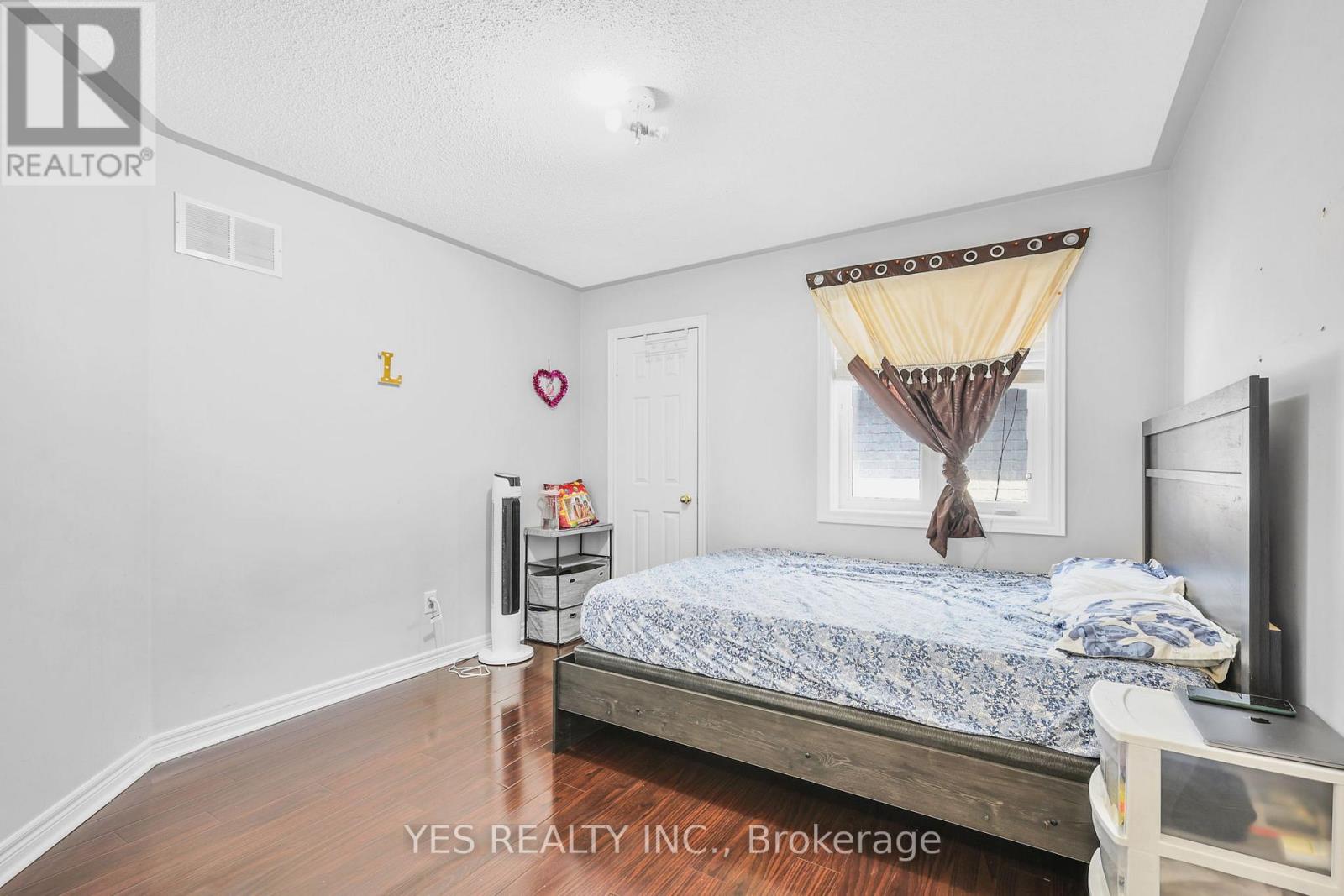 49 Sleightholme Crescent, Brampton, Ontario  L6P 3E8 - Photo 25 - W12790076