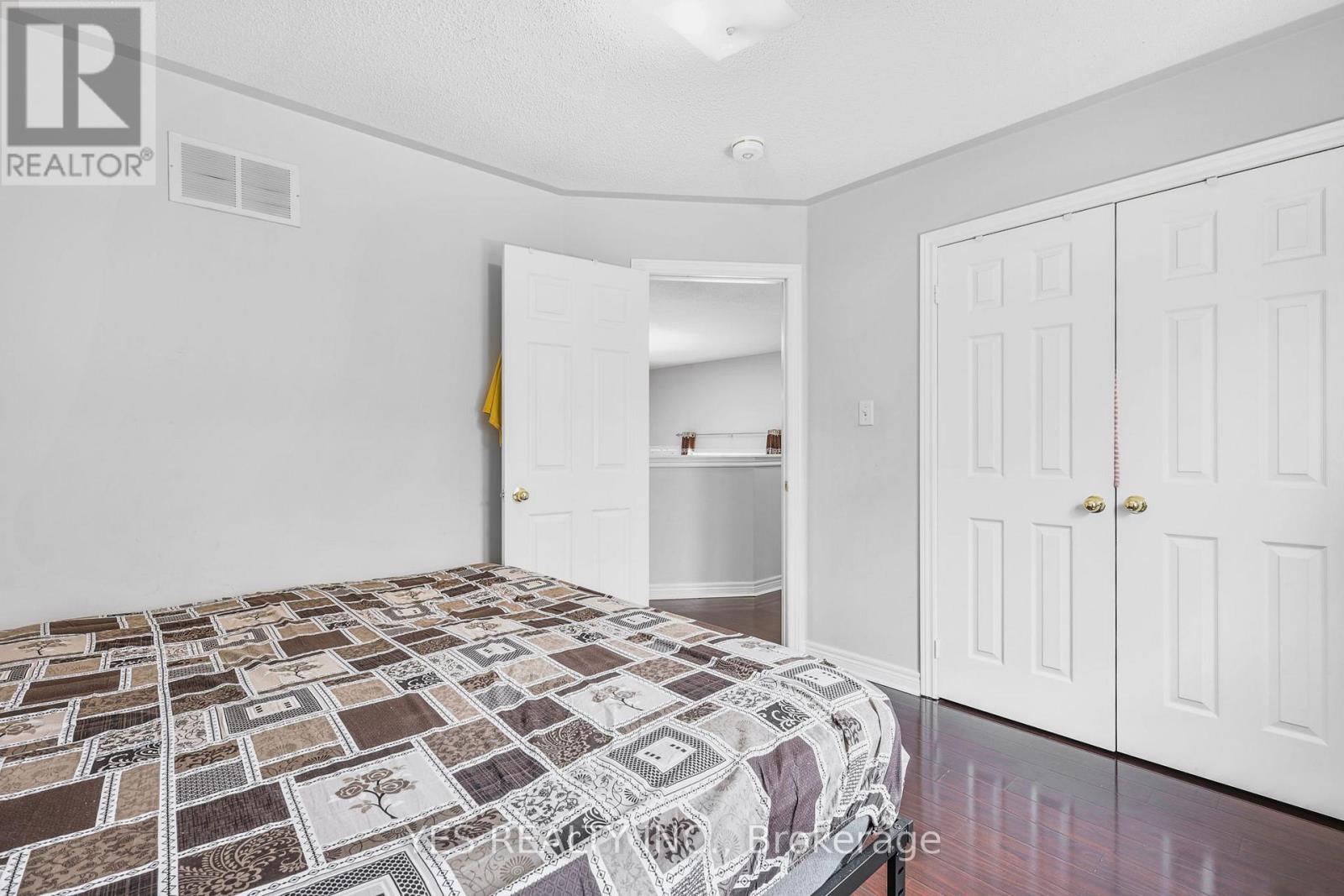 49 Sleightholme Crescent, Brampton, Ontario  L6P 3E8 - Photo 34 - W12790076