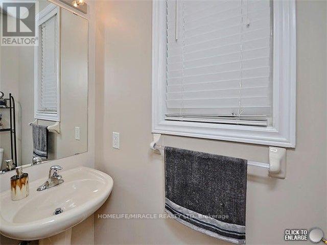 Upper - 30 Midnightsun Trail, Brampton, Ontario  L6R 3K3 - Photo 9 - W12790094