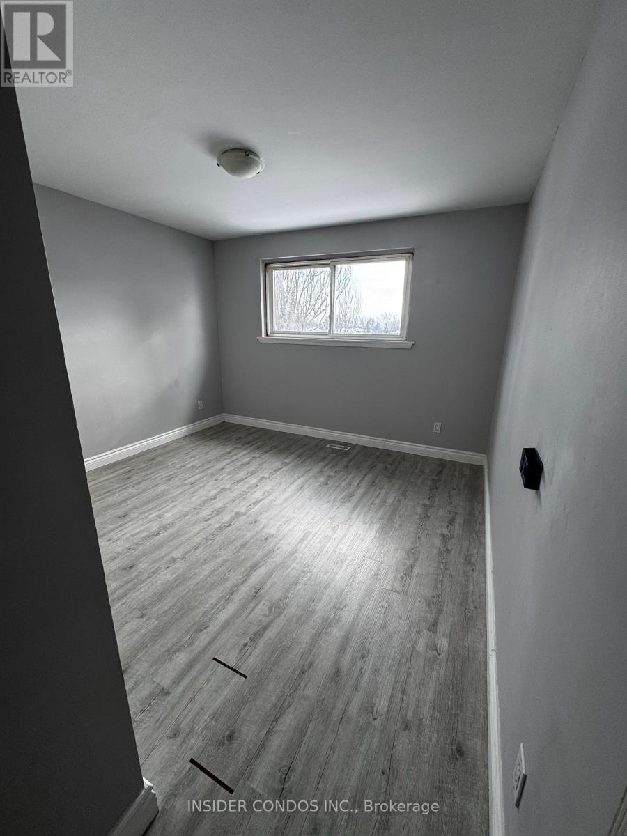 Upper - 49 Doncaster Drive, Brampton, Ontario  L6T 1S8 - Photo 16 - W12780522