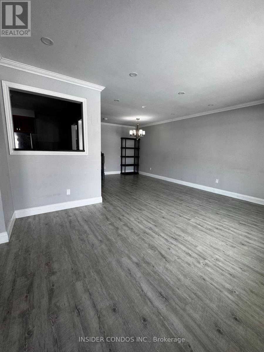 Upper - 49 Doncaster Drive, Brampton, Ontario  L6T 1S8 - Photo 11 - W12780522