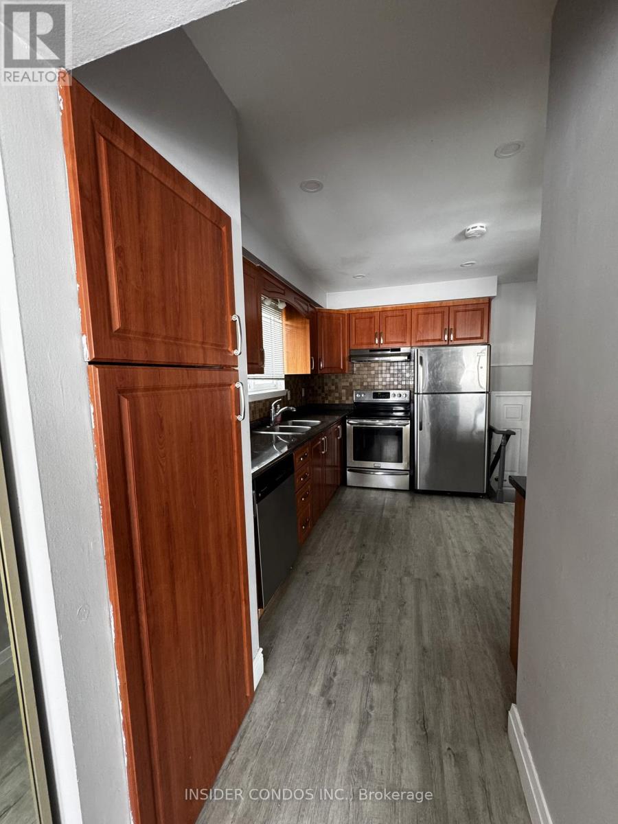 Upper - 49 Doncaster Drive, Brampton, Ontario  L6T 1S8 - Photo 3 - W12780522