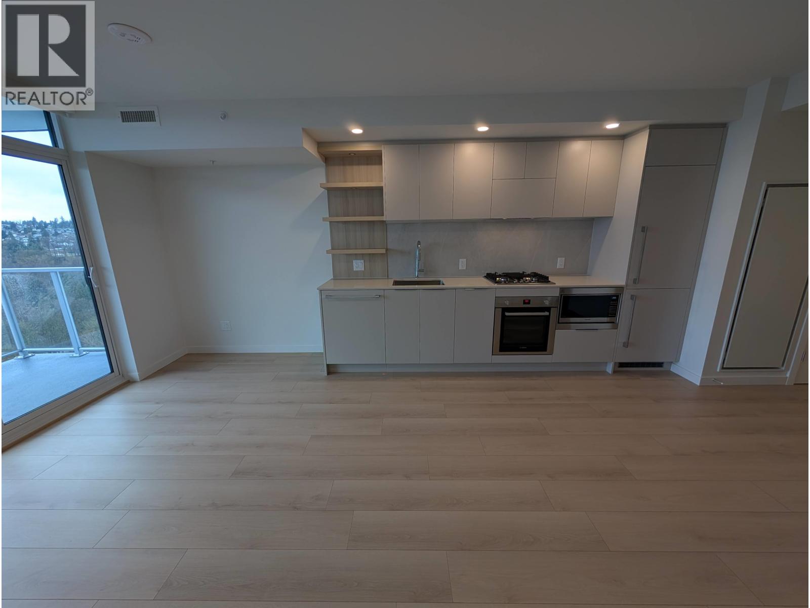 20fl 311 Alderson Avenue, Coquitlam, British Columbia  V3K 0K3 - Photo 4 - R3090045