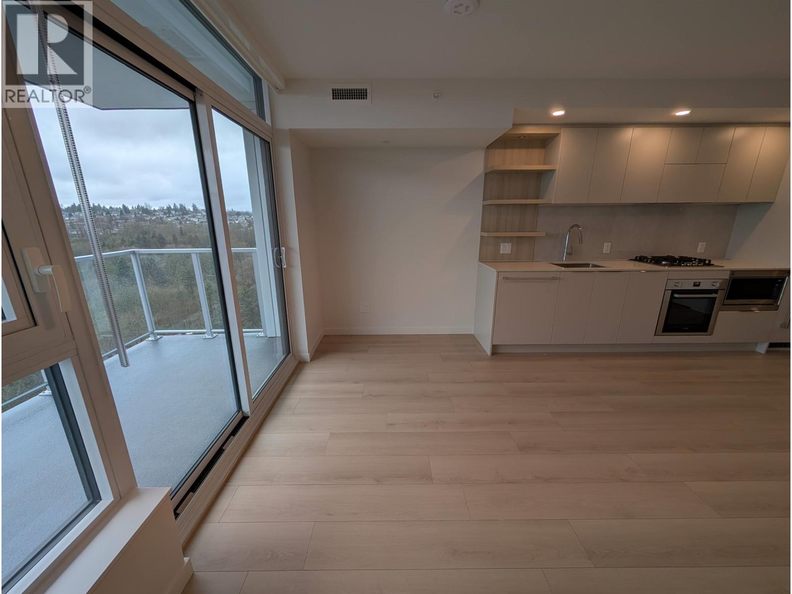 20fl 311 Alderson Avenue, Coquitlam, British Columbia  V3K 0K3 - Photo 5 - R3090045