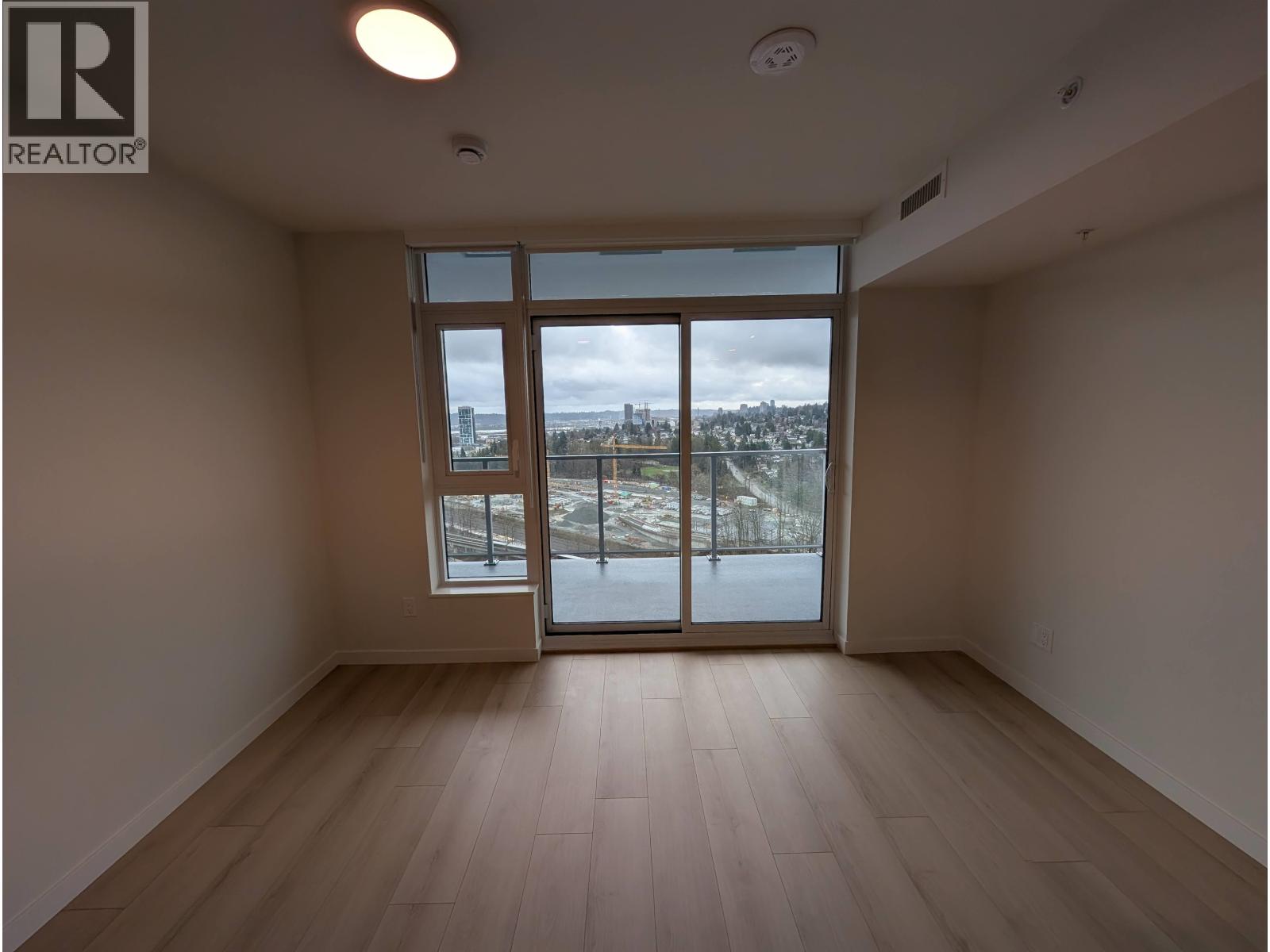 20fl 311 Alderson Avenue, Coquitlam, British Columbia  V3K 0K3 - Photo 6 - R3090045