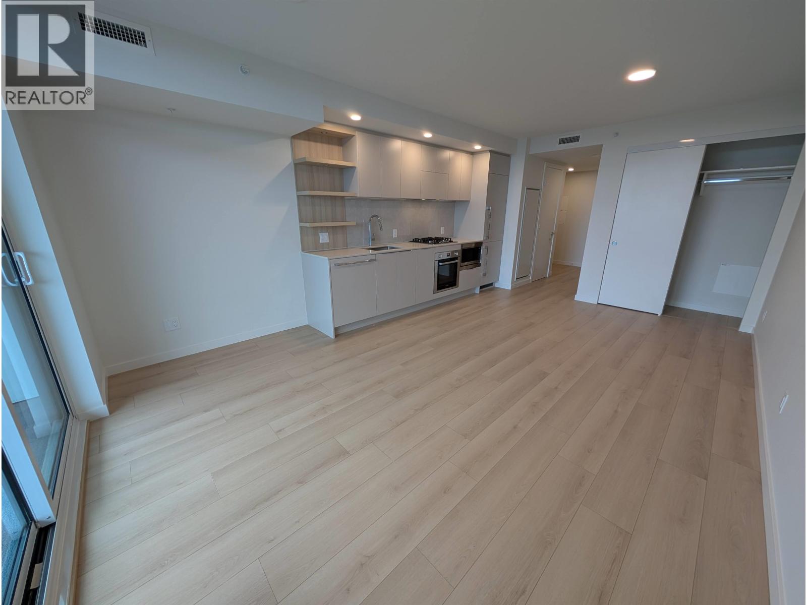 20fl 311 Alderson Avenue, Coquitlam, British Columbia  V3K 0K3 - Photo 7 - R3090045