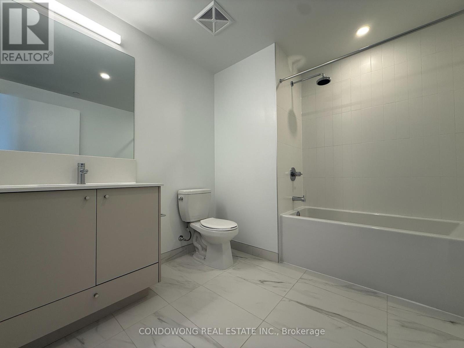 553 - 30 Dreamers Way, Toronto, Ontario  M5A 0Y7 - Photo 7 - C12790116